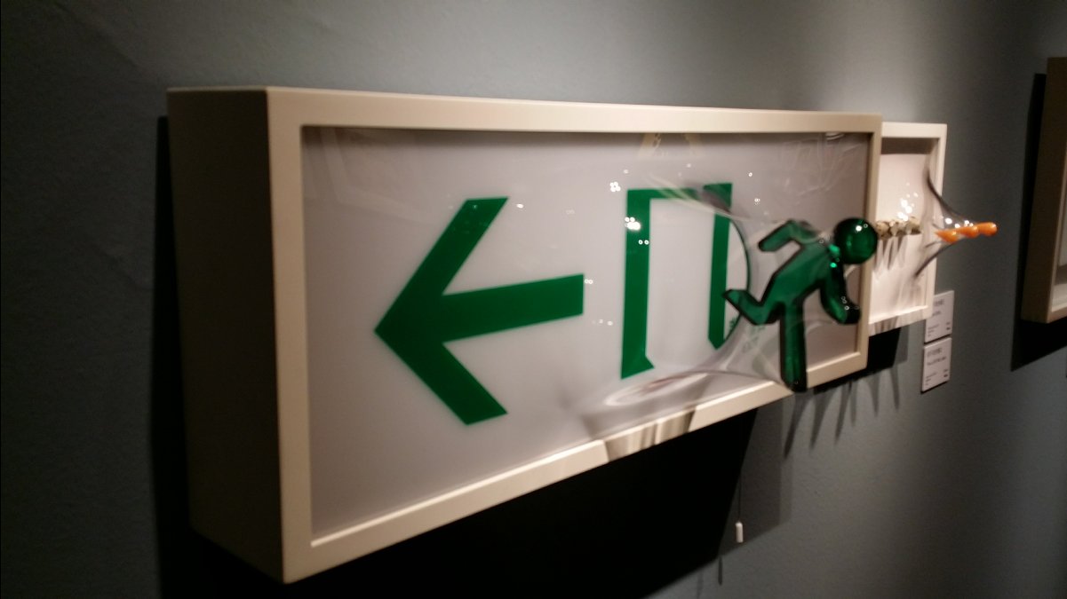 Temp arts display Lotte04